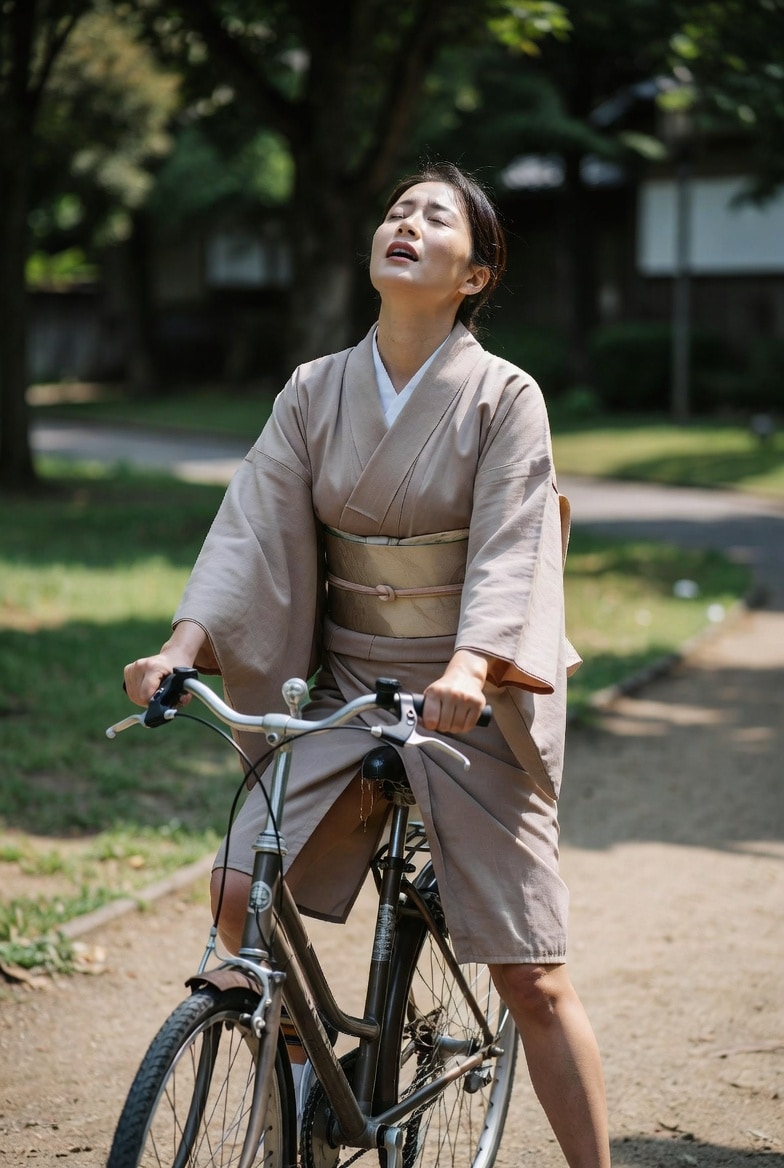 熟女とサドルと。。。6