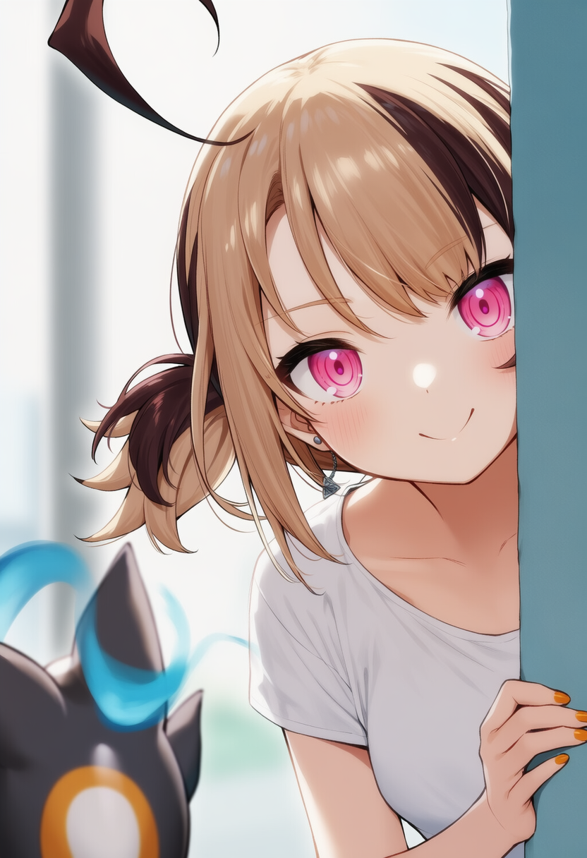 ジジちゃんが物陰からジッと見つめているだけ