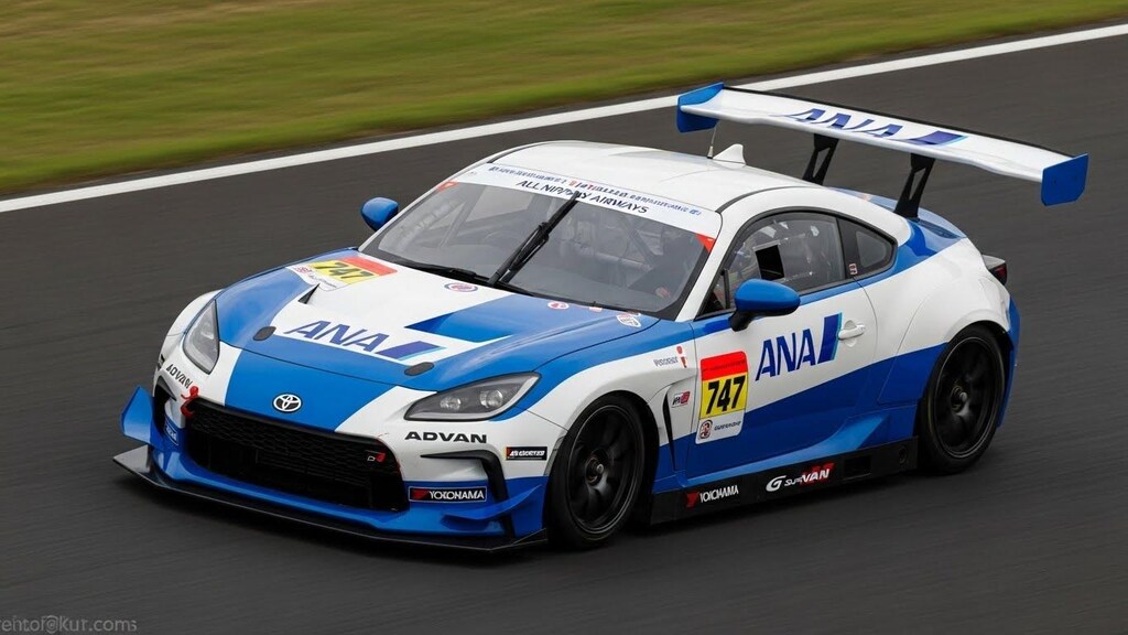 ANA GR86レーシングカー