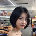 店内での露出が癖になった彼女 3枚目
