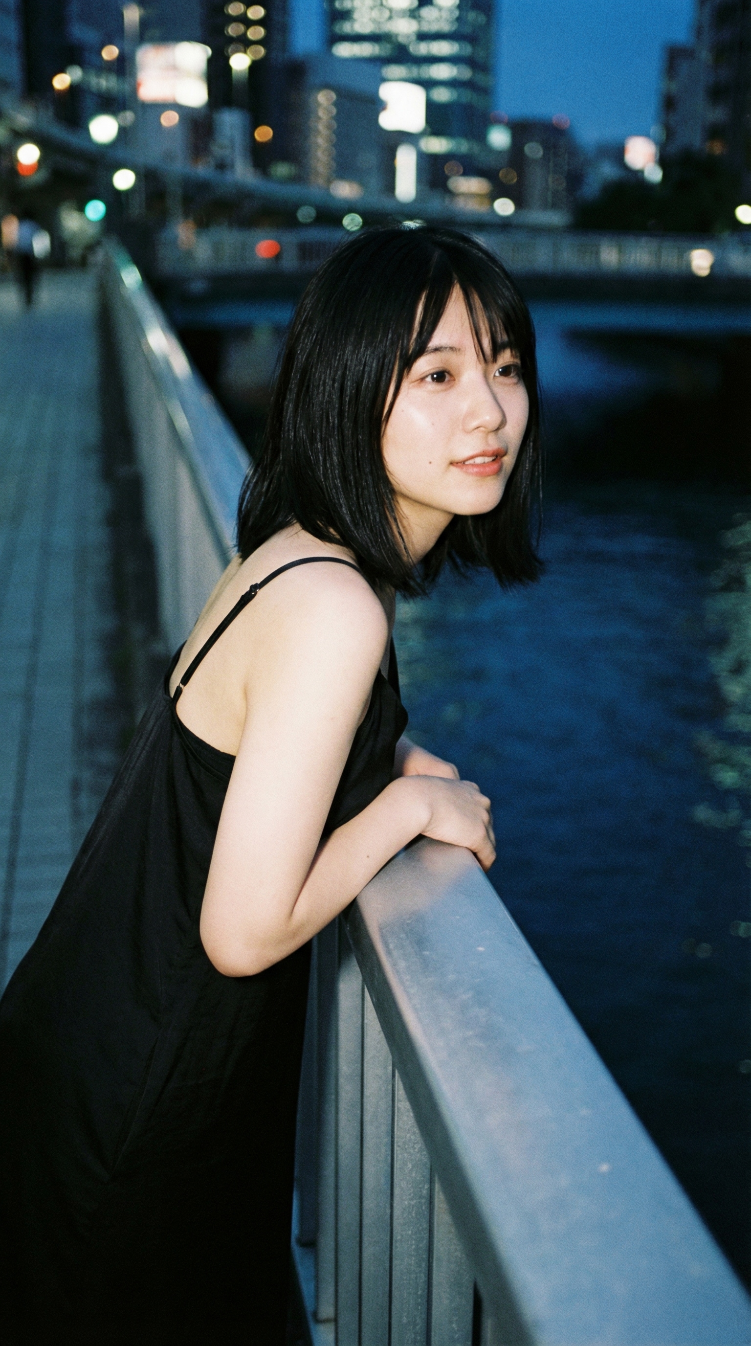 City Lights and Deep Blue | の人気AIイラスト・グラビア