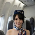 前の席のCAさん 4枚目