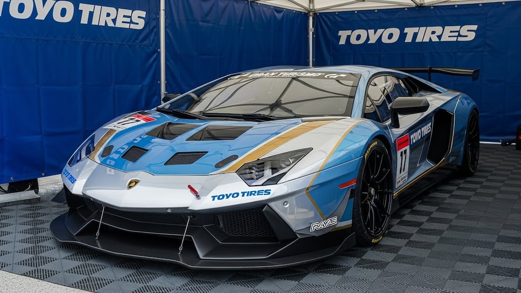 トーヨータイヤアヴェンタドール