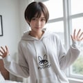 パーカー女子 2枚目