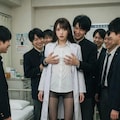 お触り 3枚目
