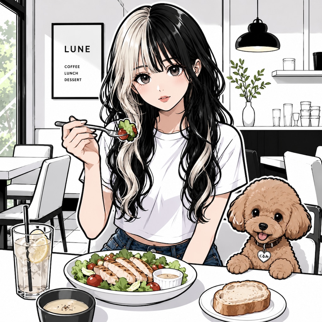 ランチするくるみちゃん♡