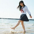 誰もいない海 3枚目