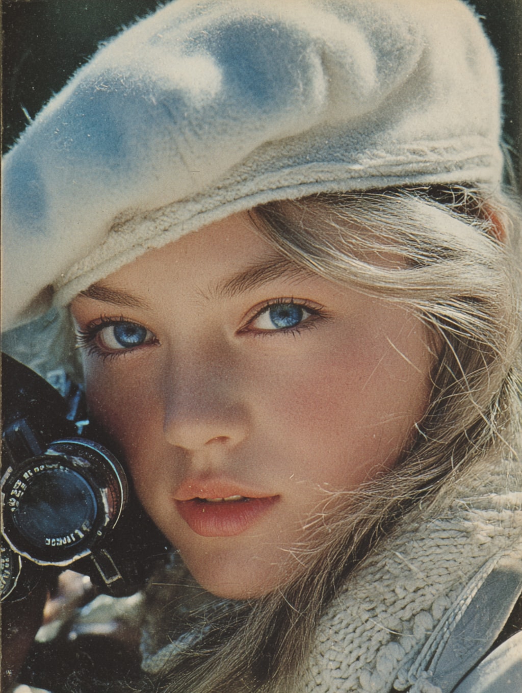 標的？を見つめる霜平妃