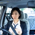 動画発売！●胸丸出し巨乳職業美女 vol.2〜建設作業員・自動車整備士・ハンバーガー屋店員・カジノディーラーほか〜 5枚目