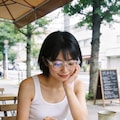 An Afternoon Between Pages 3枚目