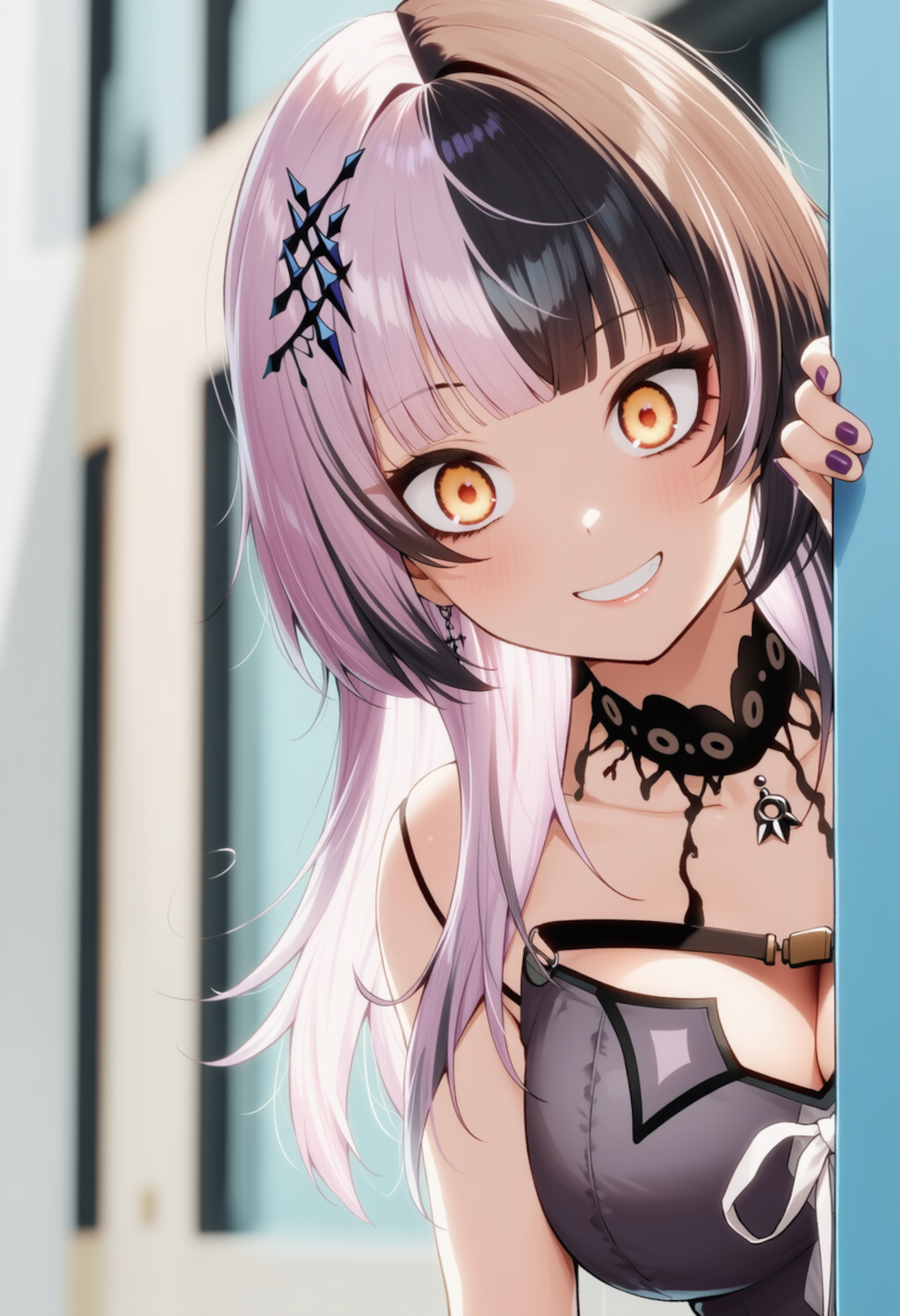 シオリちゃんが物陰からジッと見つめているだけ