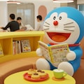 読書するドラえもん 3枚目
