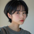 自撮りショートヘア美女 2枚目