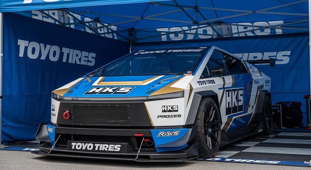 トーヨータイヤテスラサイバートラック