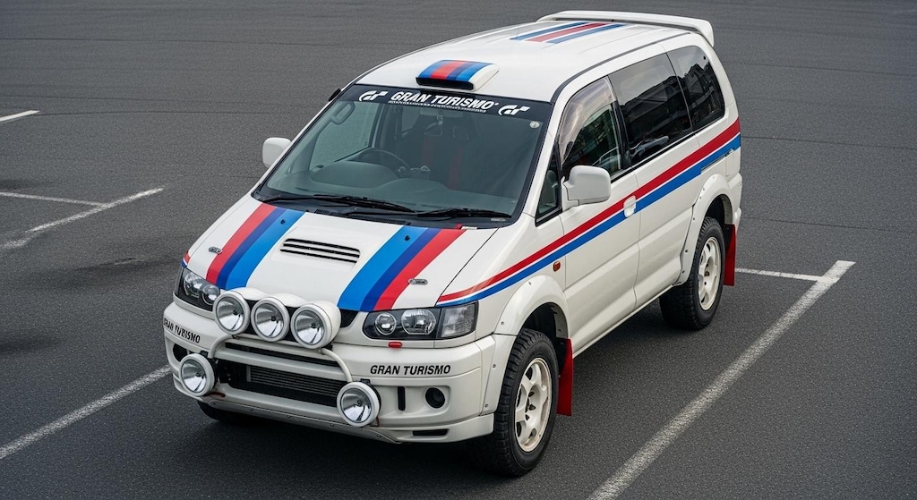 デリカラリーカー