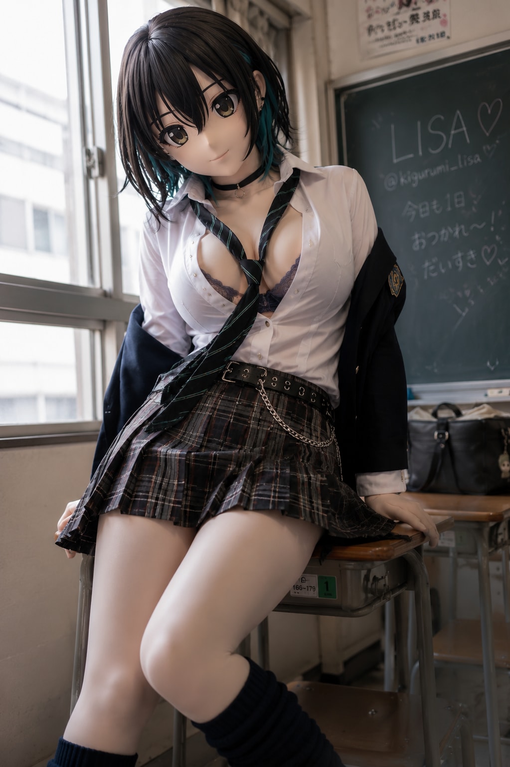 着ぐるみ　着崩し