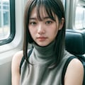【12枚】電車に乗るお姉さん 4枚目