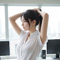 夏のオフィス 1/2 4枚目