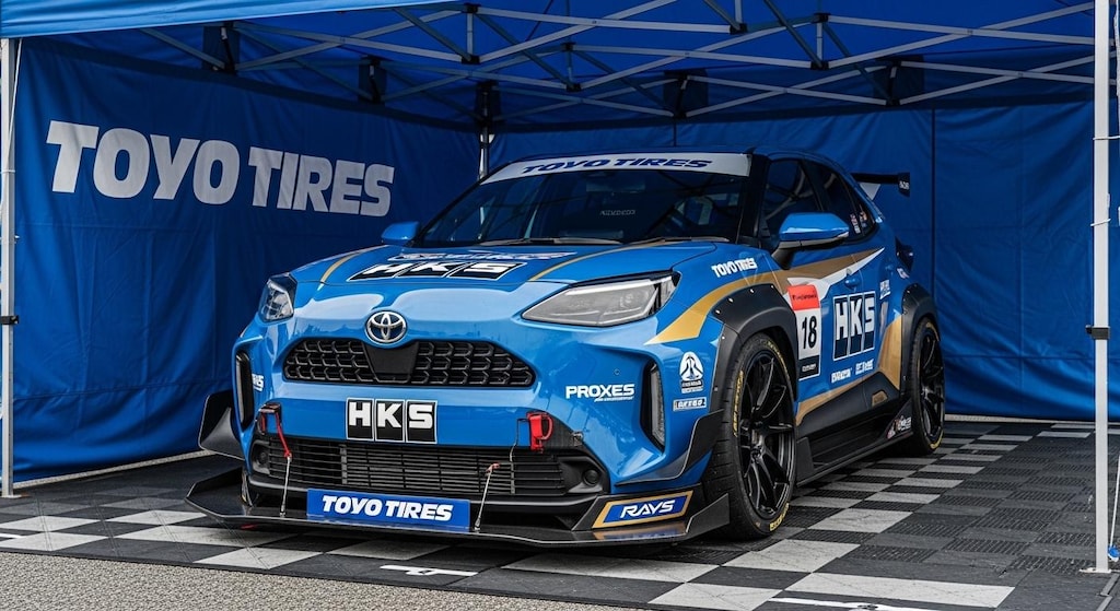 トーヨータイヤヤリスクロス