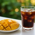 デザートのマンゴーとアイス珈琲のセット 3枚目