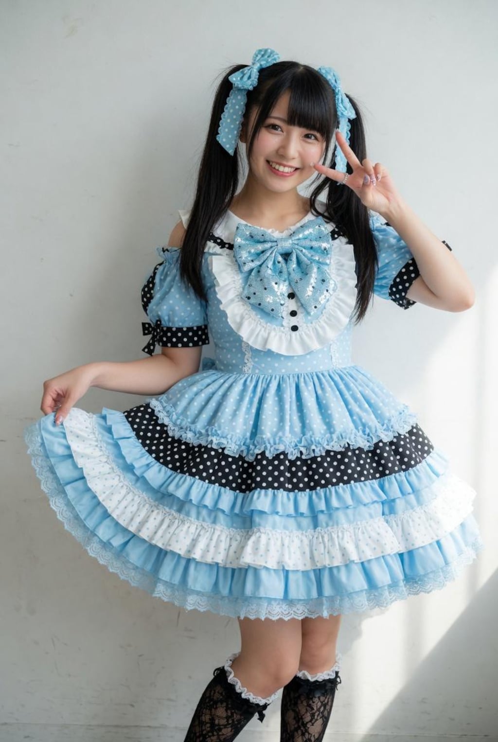 おっぱいやパンティーを見せてくれる激カワアイドル🌸