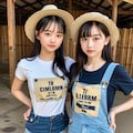 美人双子との30年間（Twins Photo Diary） 2枚目
