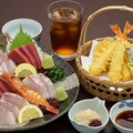 摩訶不思議食堂の刺身盛り合わせと天麩羅の海鮮和食セット 3枚目