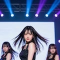 アイドルのステージ披露 2枚目