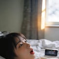 Five More Hours 4枚目