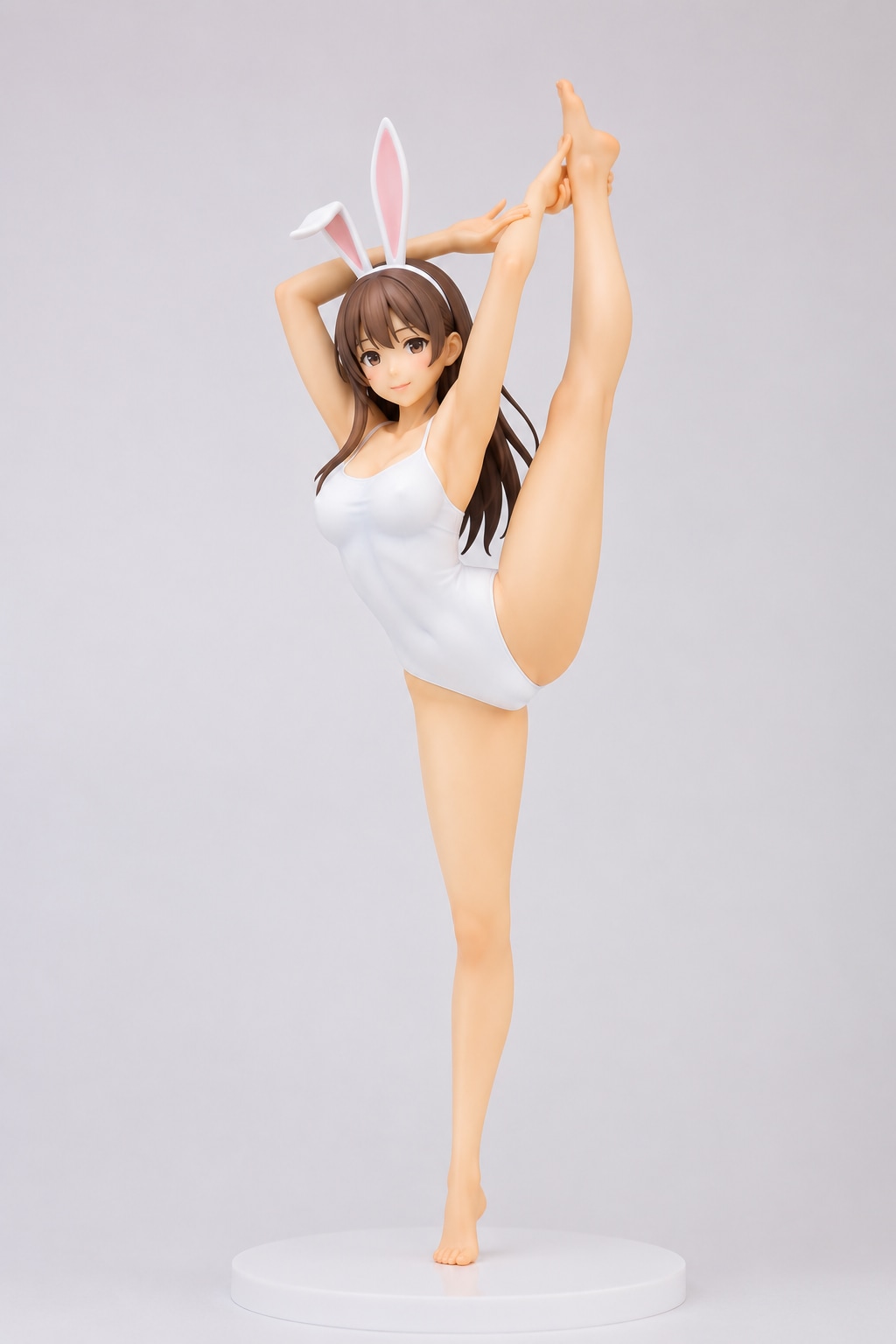 ごく一般的な白スクール水着うさ耳さん