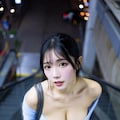 エスカレーターのお姉さん 3枚目