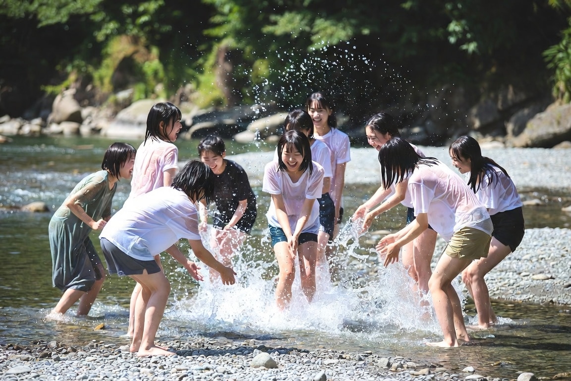 川遊び