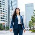 昼間の彼女 2枚目