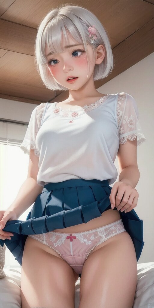 白髪ショートとパンティ
