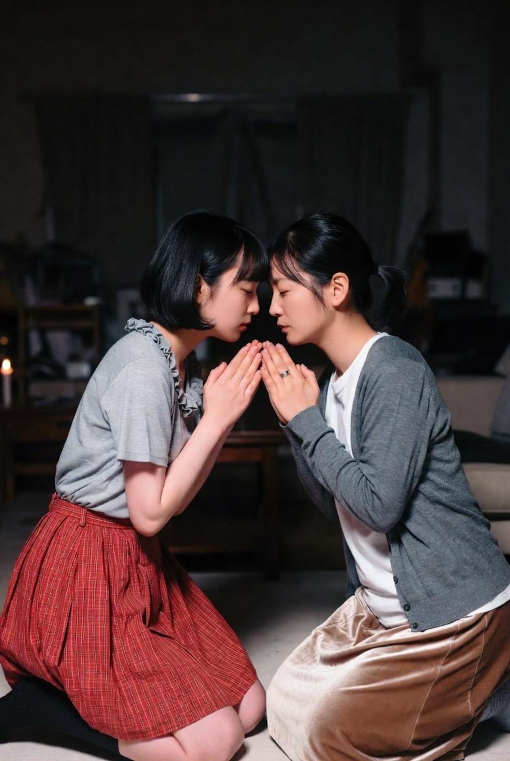 祈りと瞑想、母と娘