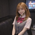 カラオケ店の店員さん(個室) 2枚目