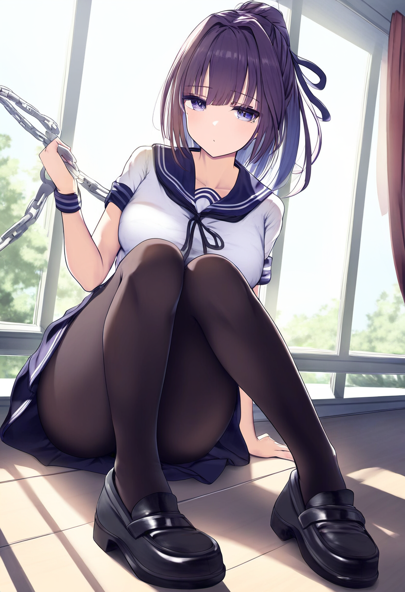 セーラー服に黒タイツ