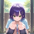 座ってる女の子 2枚目
