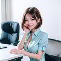 恥ずかしがり女子 2枚目