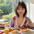 朝ごはんを食べるエッチな彼女 2枚目