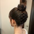 44日目　お題　a girl ,hair bun　お団子ヘアーですね 4枚目