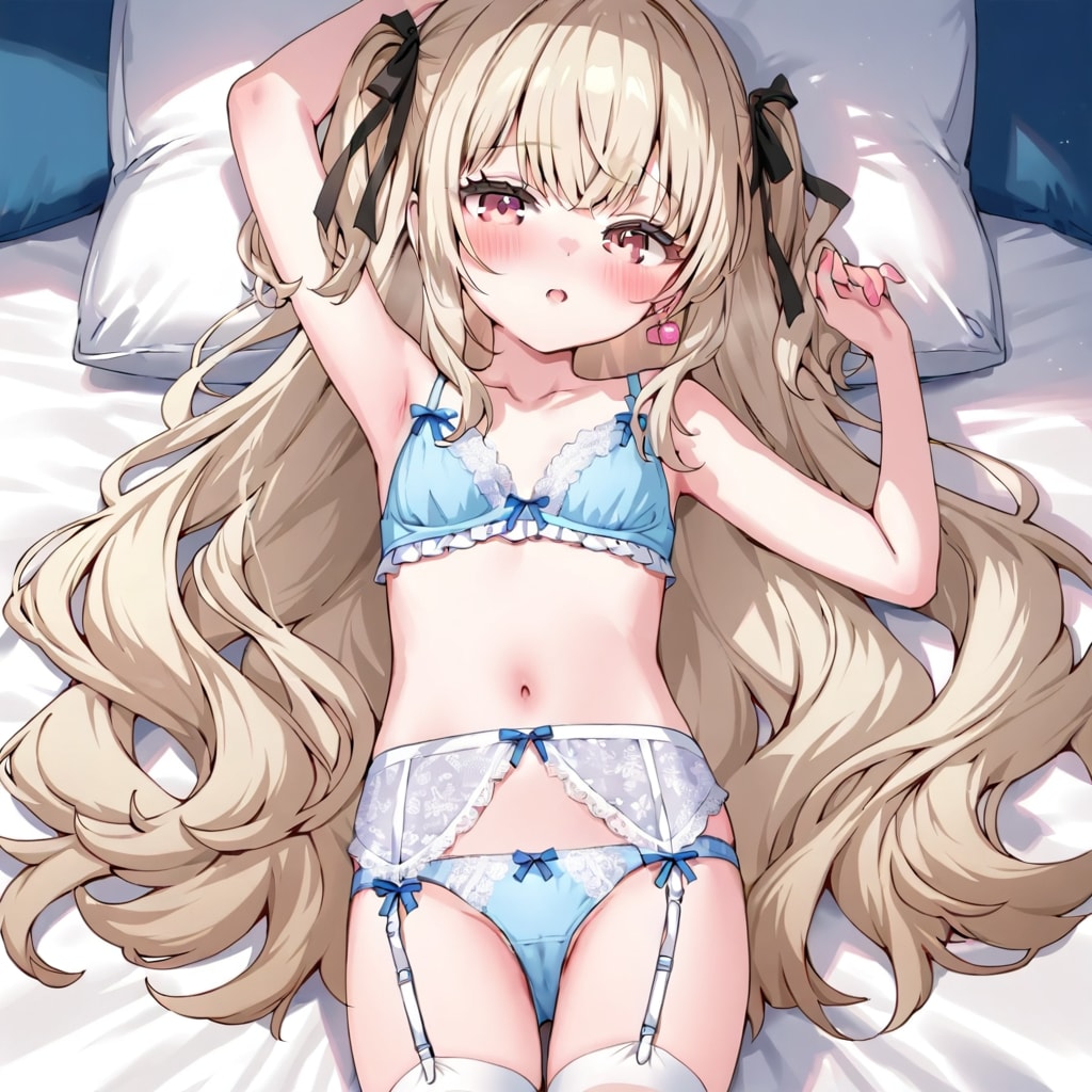 LILACちゃん下着姿