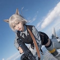 空を飛ぶ人 2枚目
