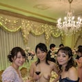 友達の結婚式に全裸で出席してみた 5枚目