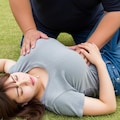 爆乳揉み 4枚目