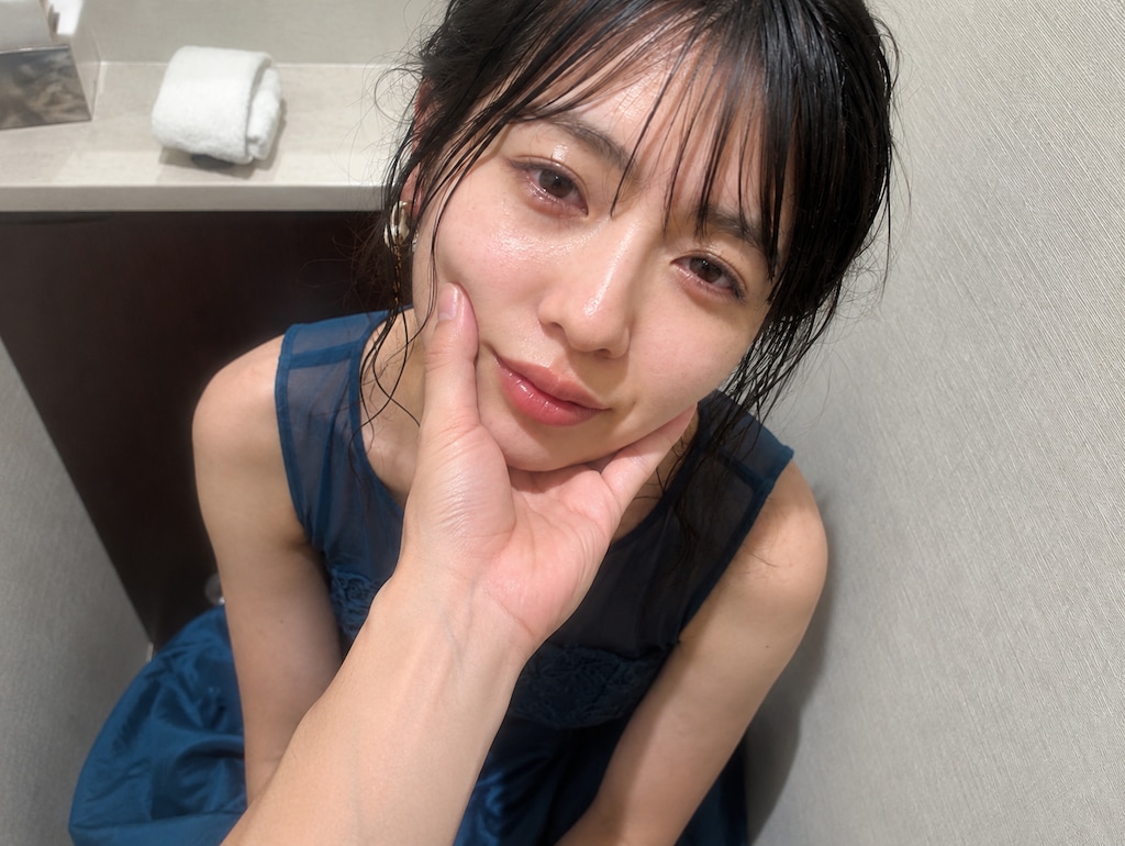 結婚式場のトイレで口に