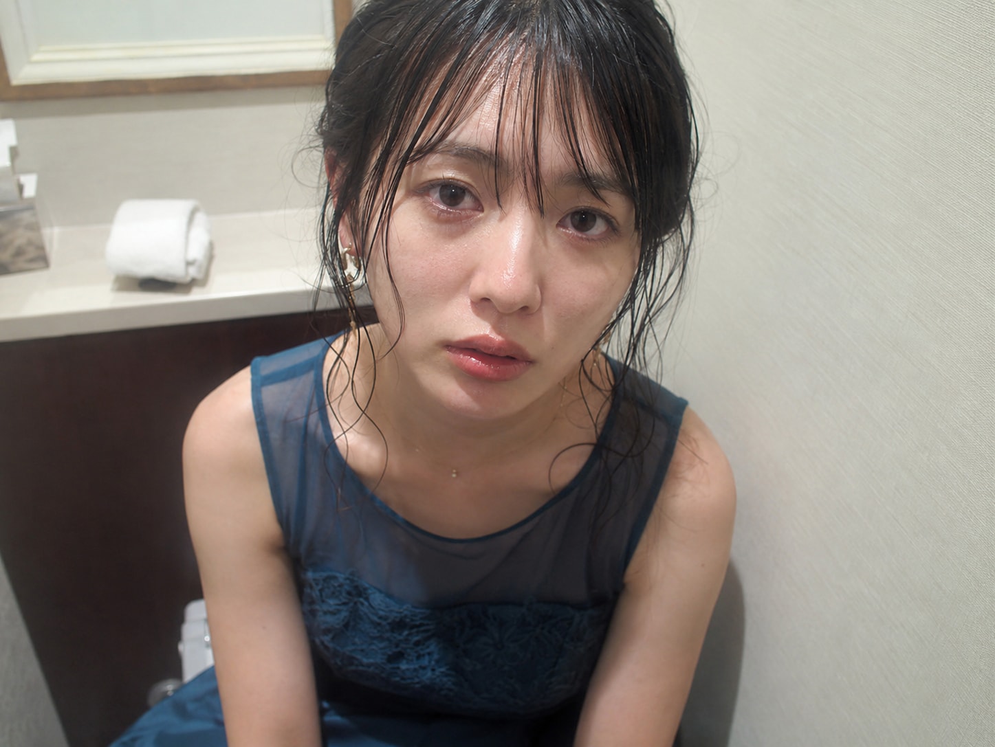 結婚式場のトイレで口に
