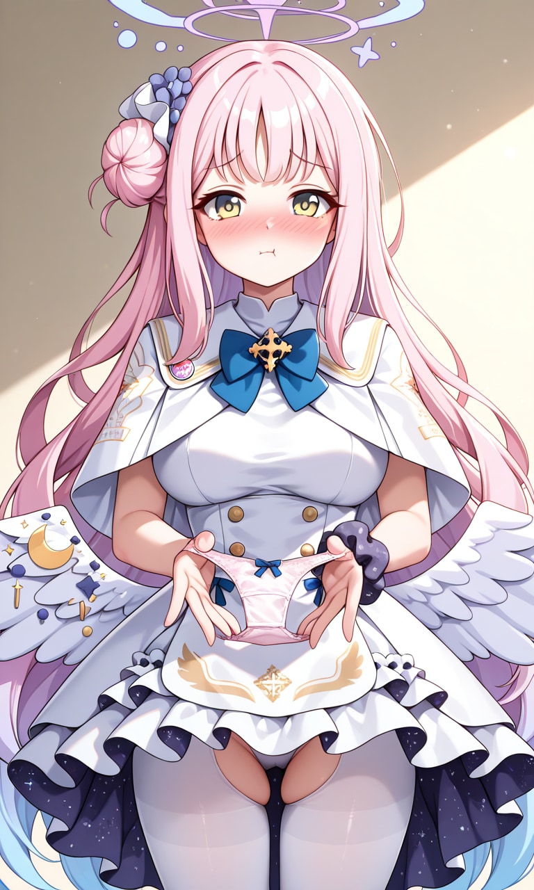 ミカ、パンツ見せて