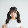 シャツ持ち上げ 3枚目