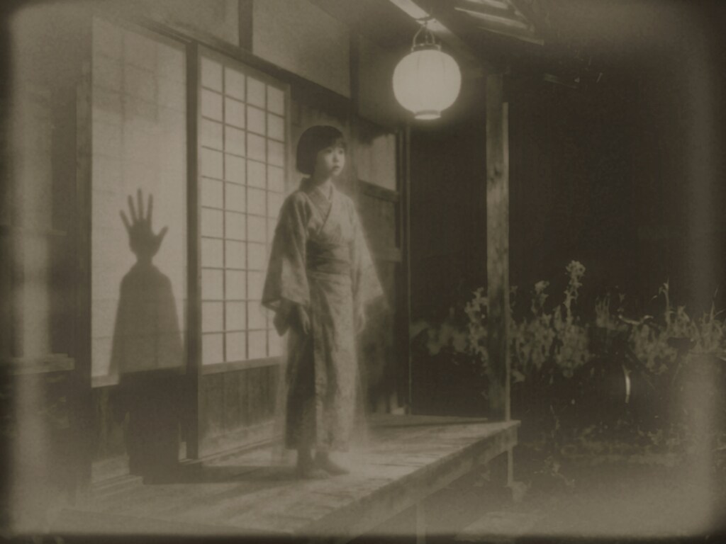 不可思議な影、影の存在は何なのか、､、､、、､､？